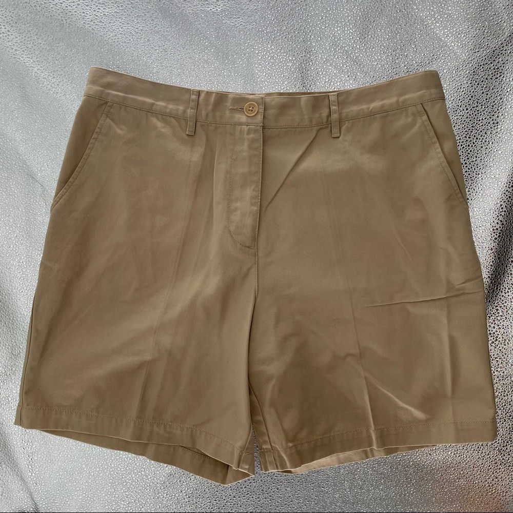 Lauren Ralph Lauren Woman’s Khaki Shorts